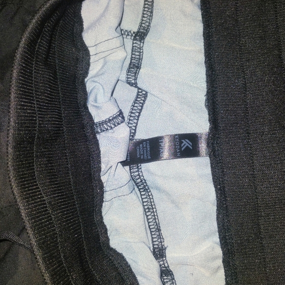 Kyodan bestseller! Black cargo pant - Picture 2 of 4